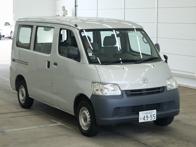 TOYOTA TOWN ACE VAN