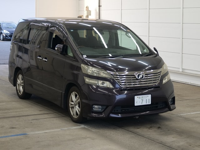 TOYOTA VELLFIRE