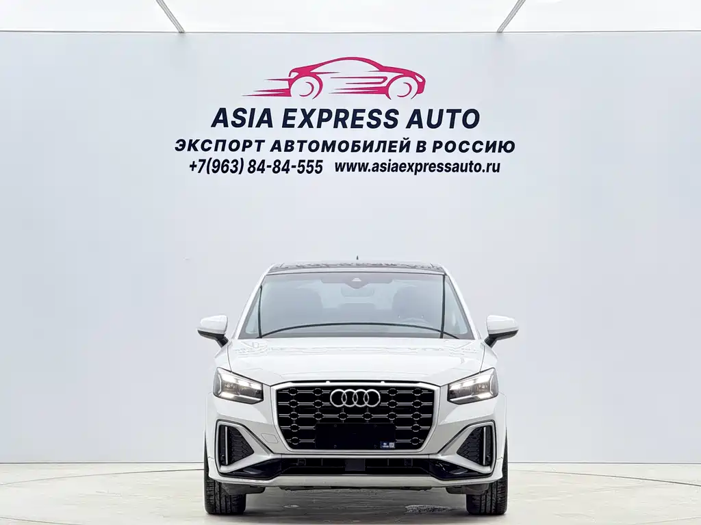 Audi Q2L