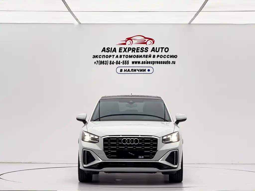Audi Q2L