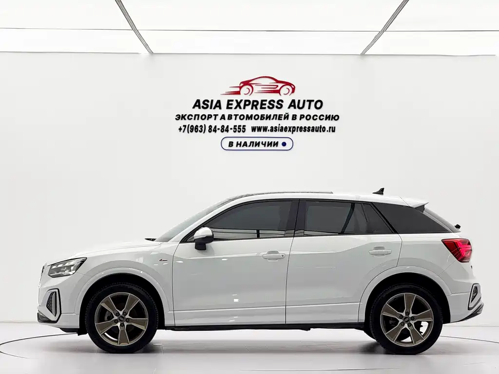 Audi Q2L