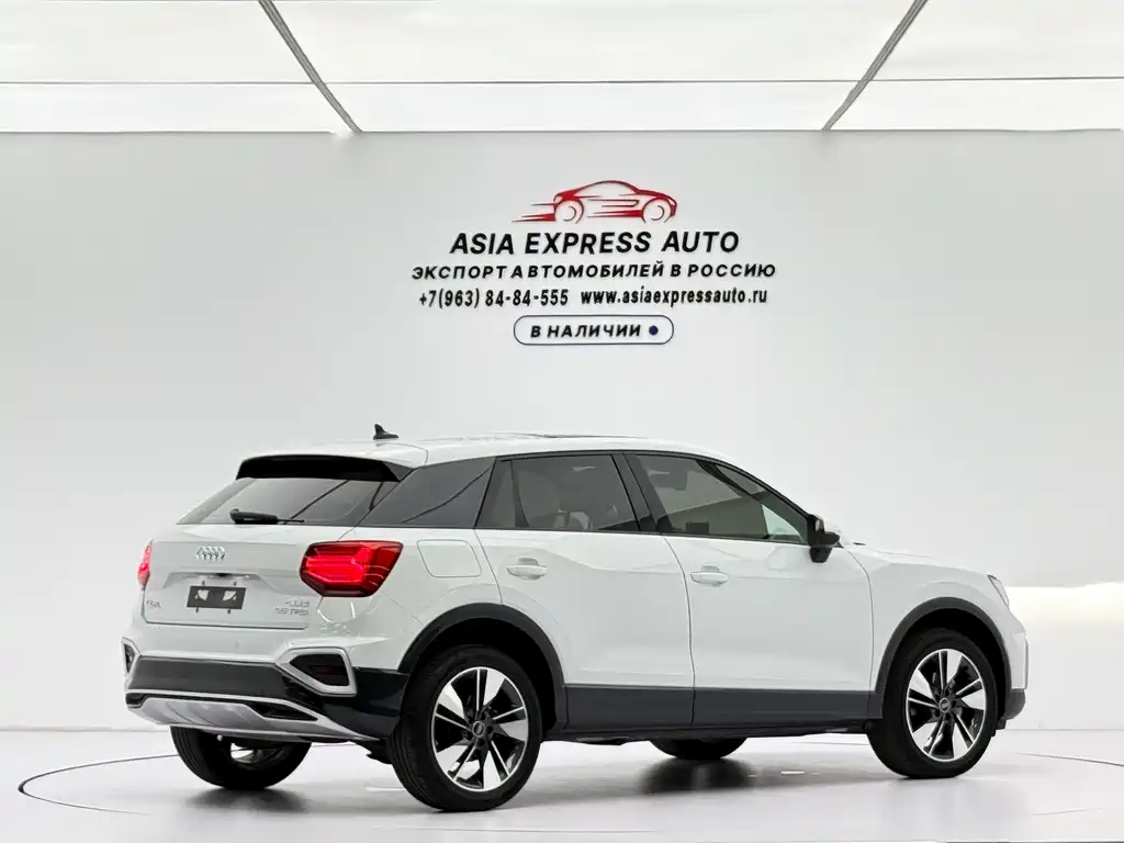 Audi Q2L