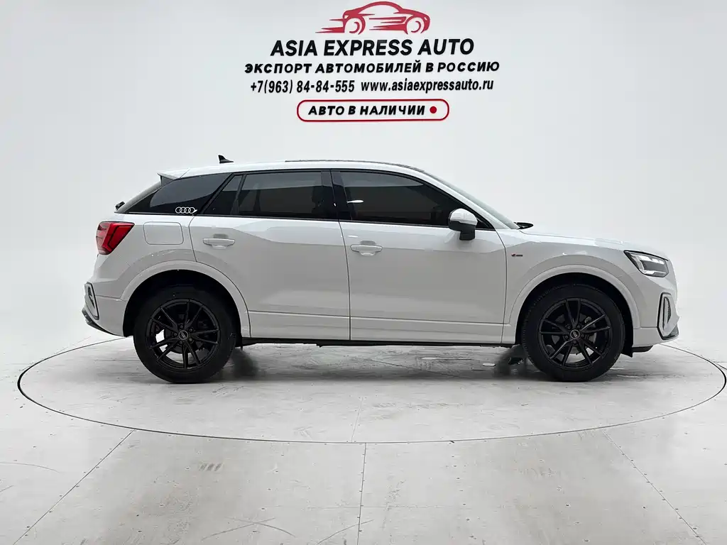 Audi Q2L