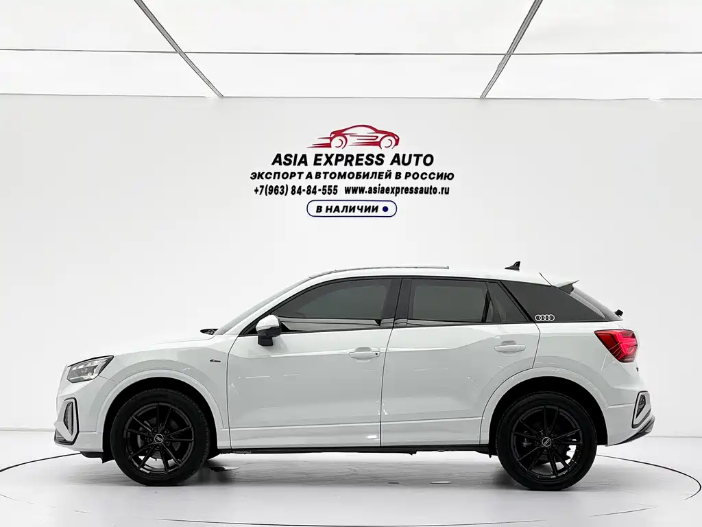 Audi Q2L