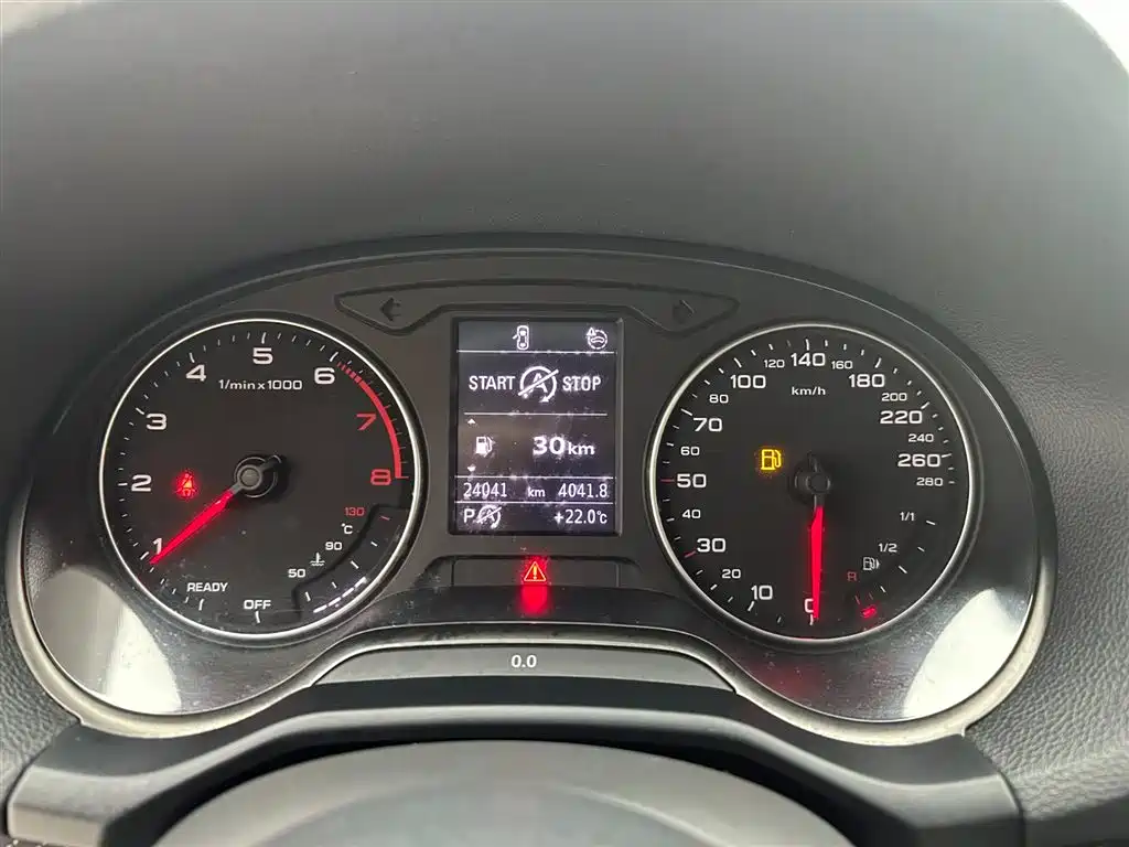Audi Q2L