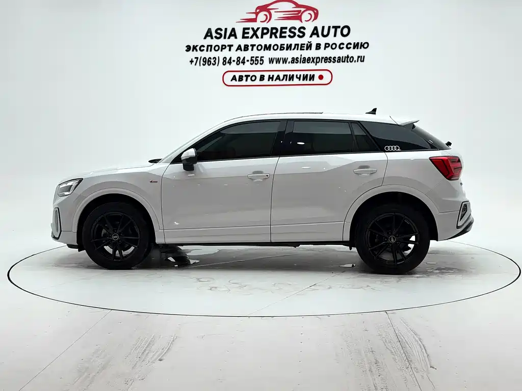 Audi Q2L