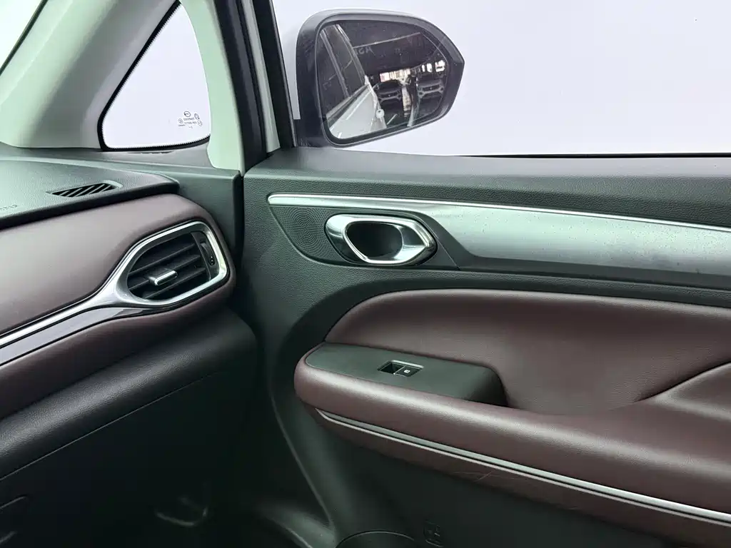 GAC Motor Trumpchi M6