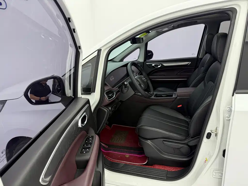 GAC Motor Trumpchi M6