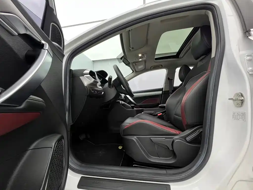 Geely Binyue