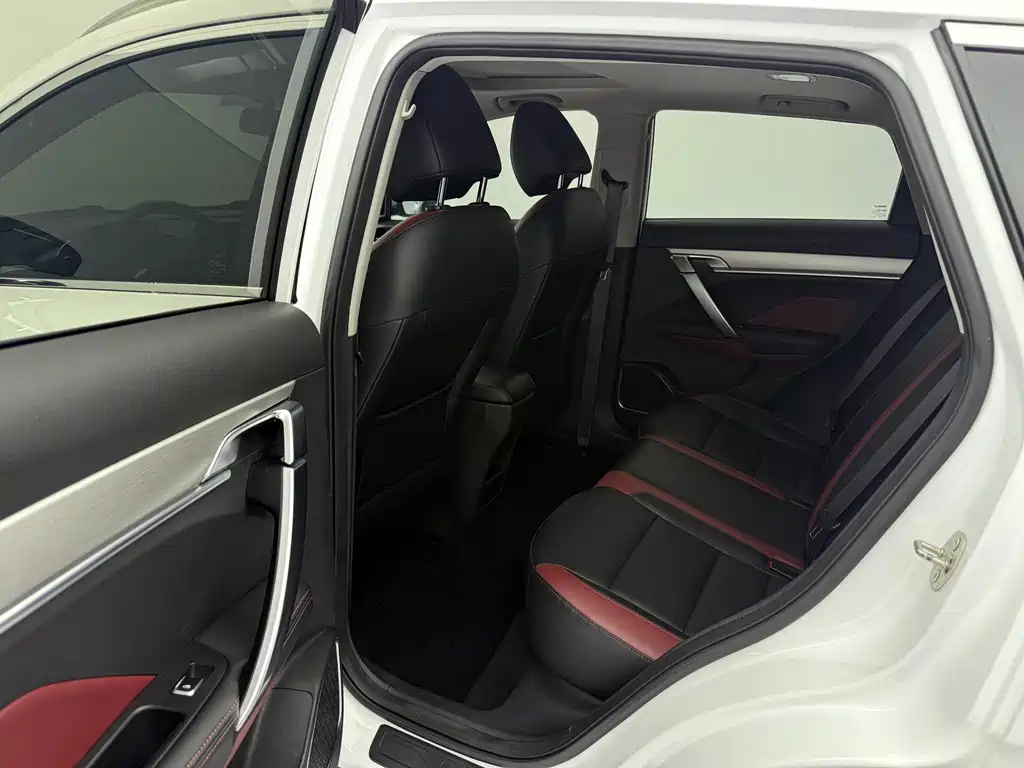 Geely Binyue