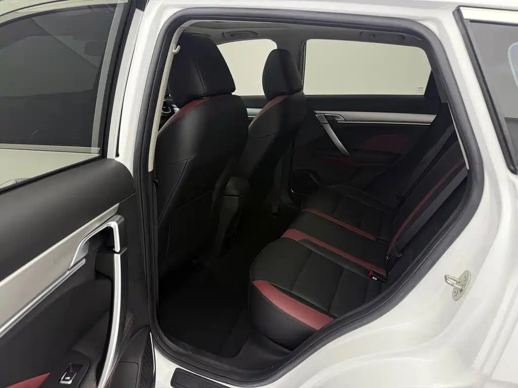 Geely Binyue