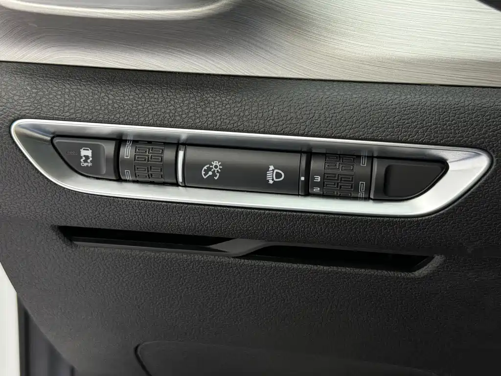 Geely Binyue