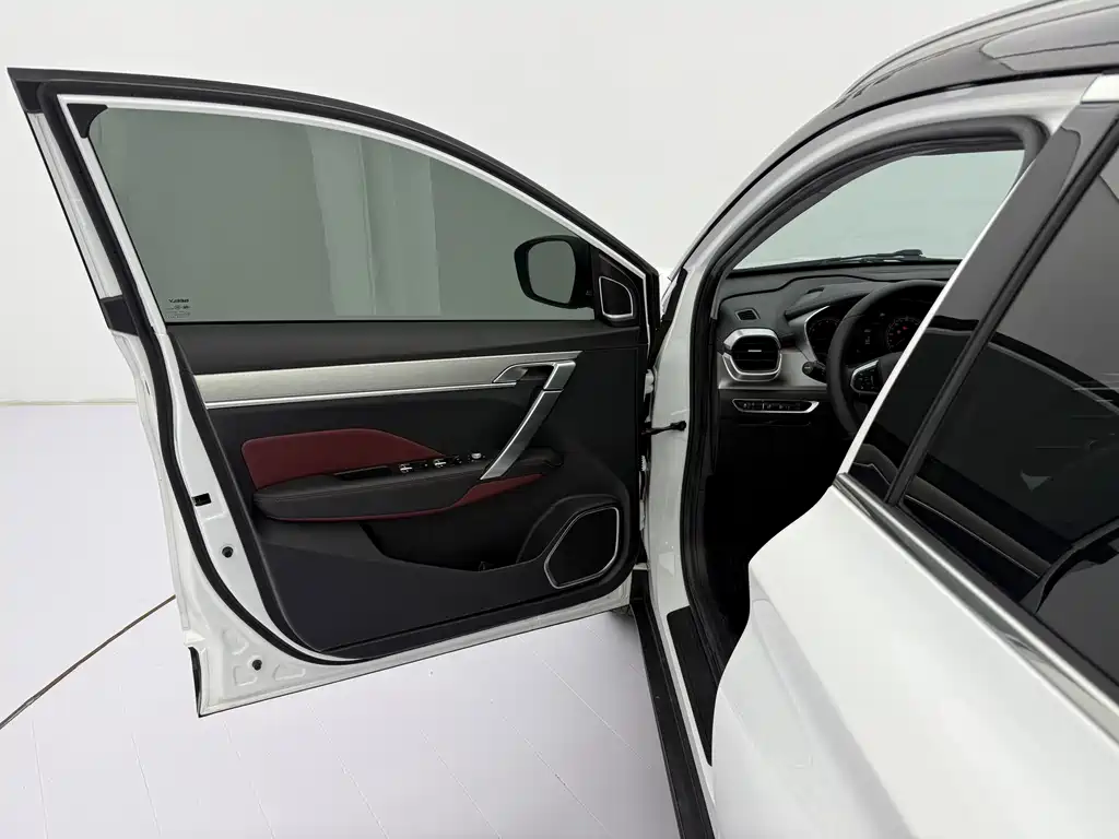 Geely Binyue