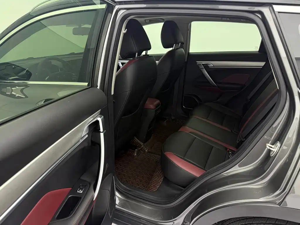 Geely Binyue
