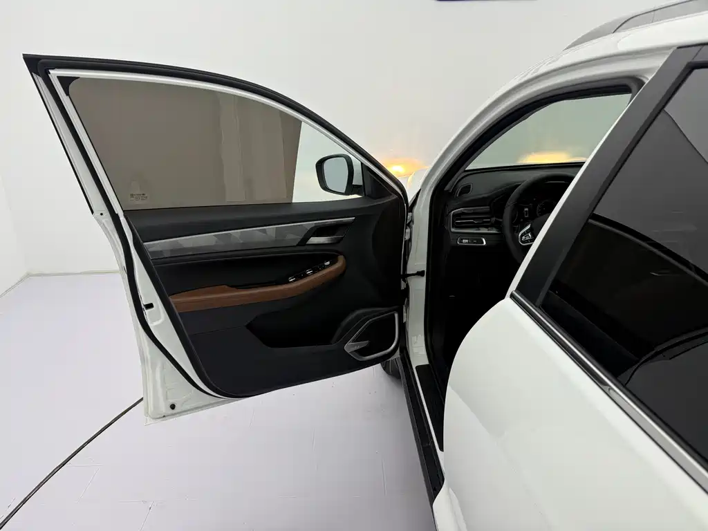 Geely Vision X6