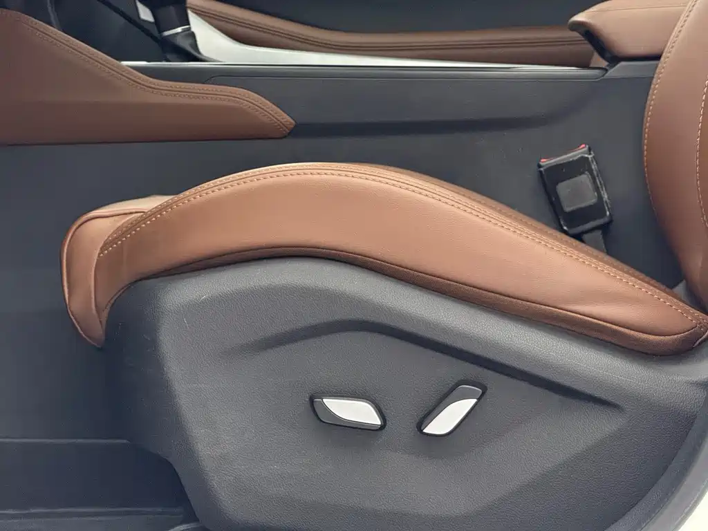 Geely Vision X6
