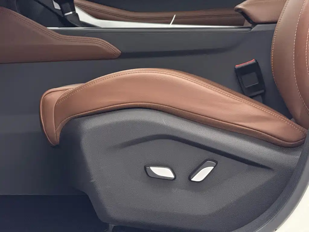 Geely Vision X6