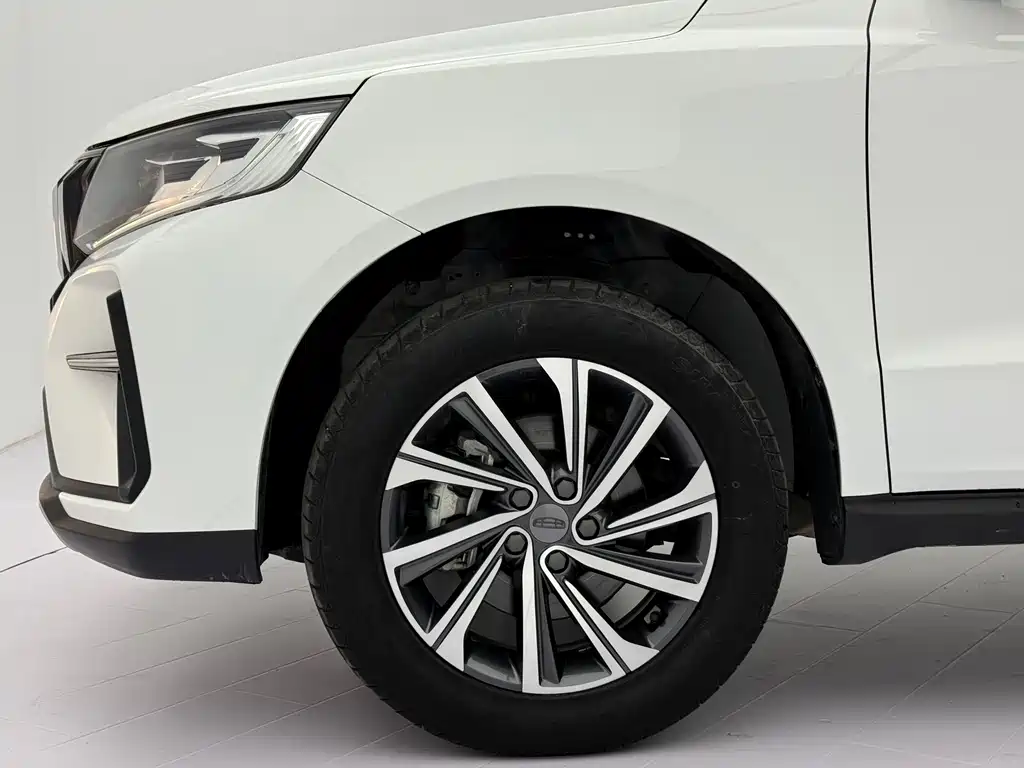 Geely Vision X6