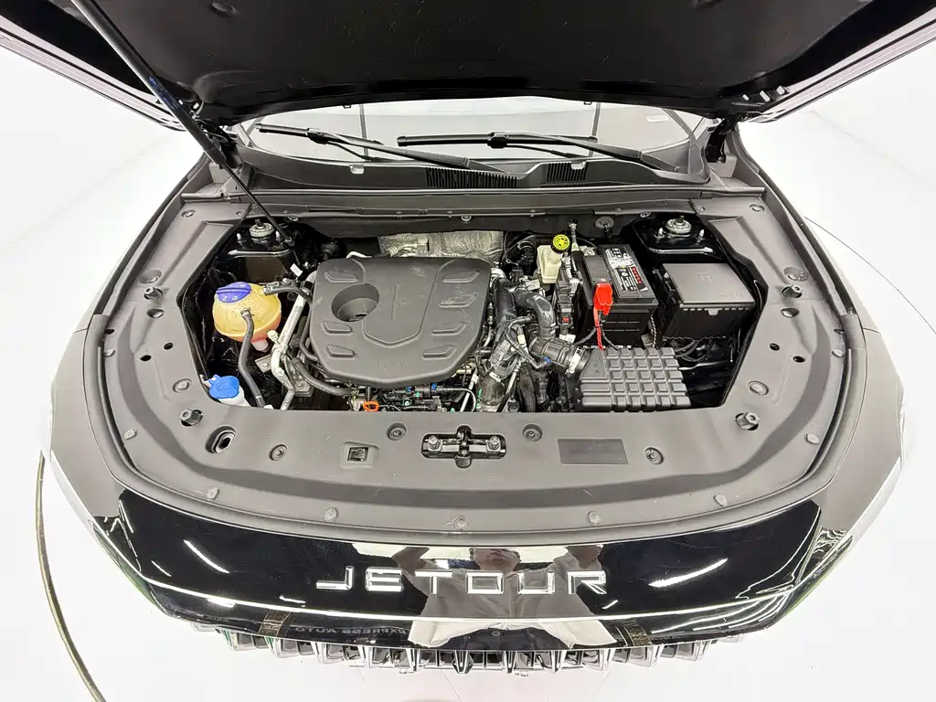 Jetour X70 PLUS