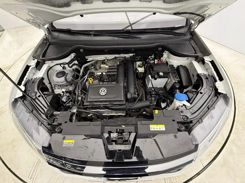Jetta VS5