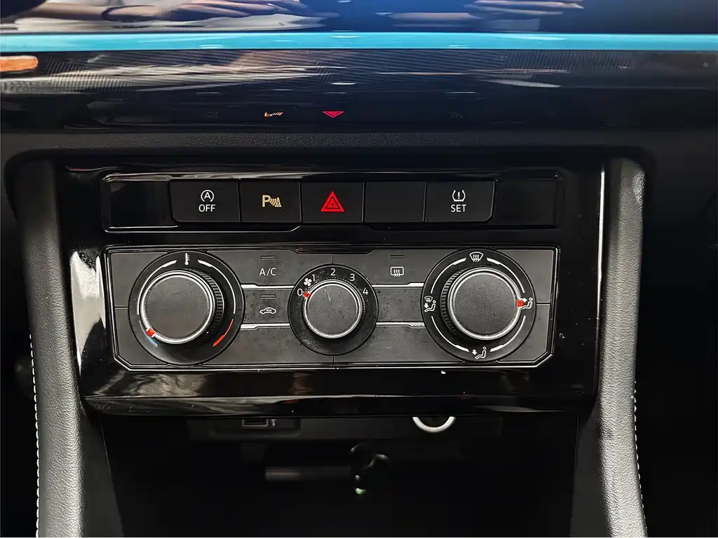 Jetta VS5