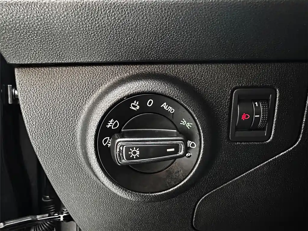 Jetta VS5