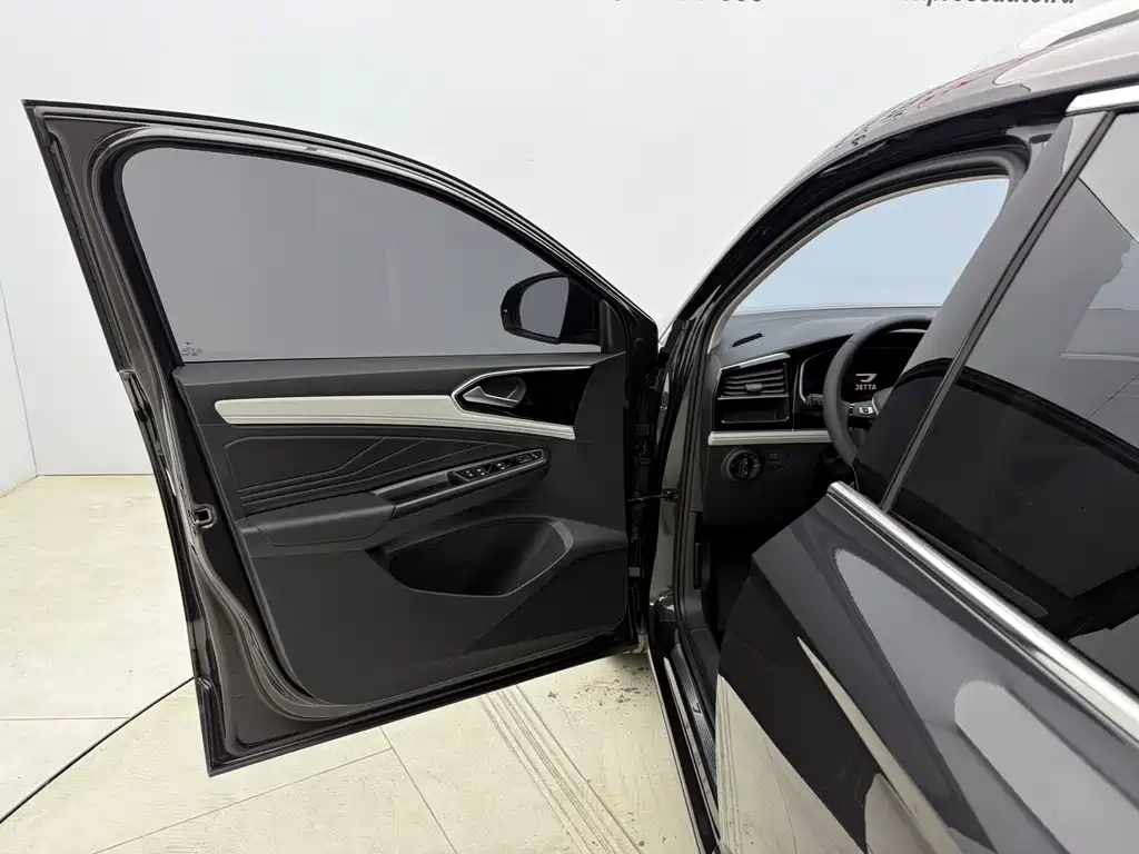 Jetta VS7