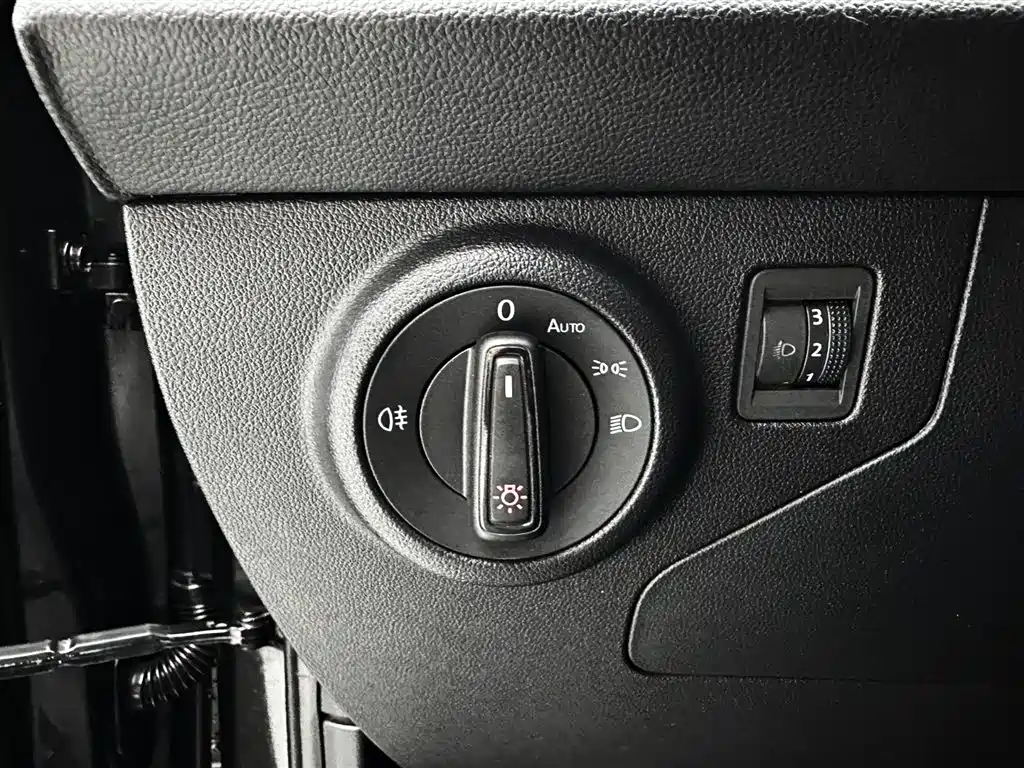 Jetta VS7