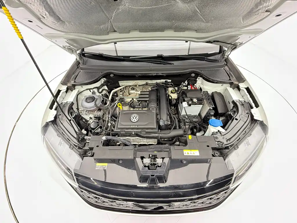 Jetta VS7