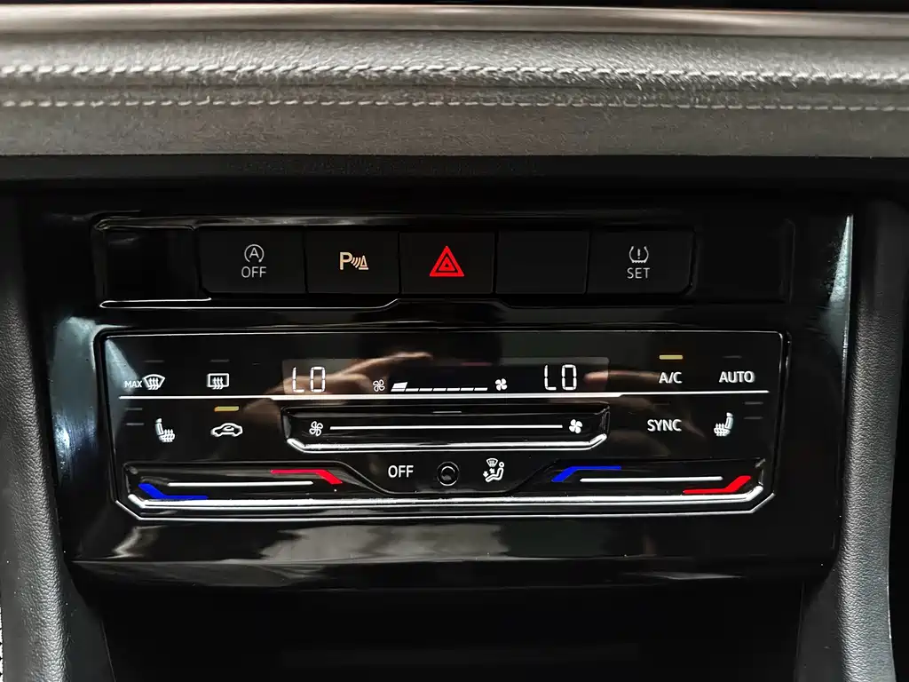 Jetta VS7