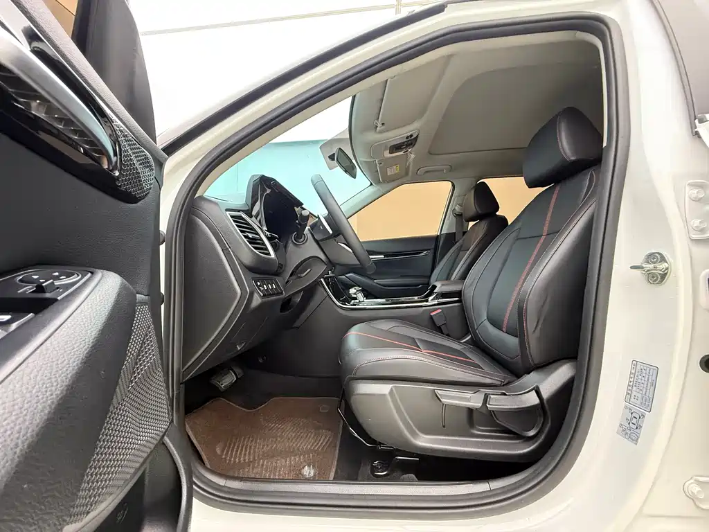 Kia KX3