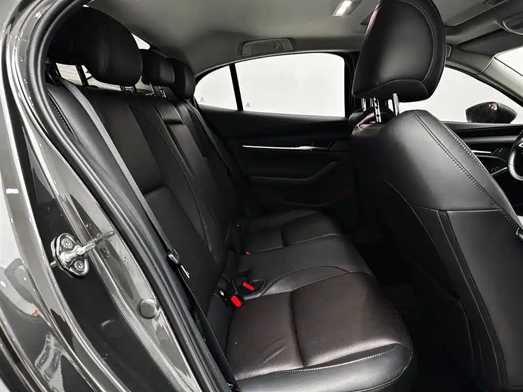 Mazda 3 Axela