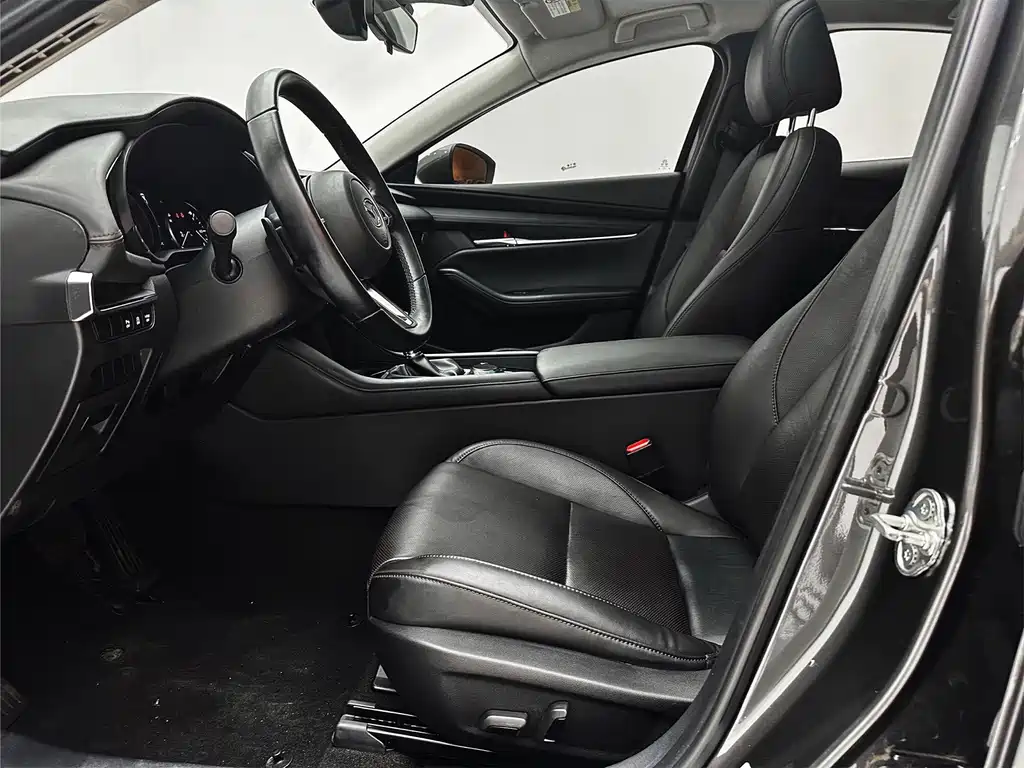 Mazda 3 Axela