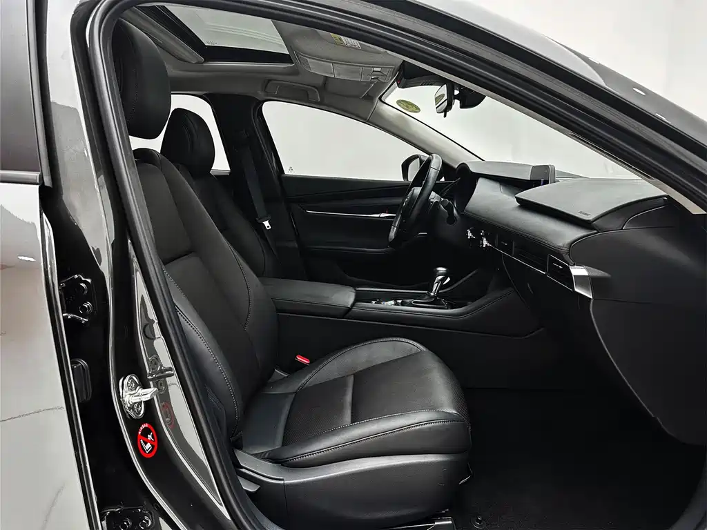 Mazda 3 Axela