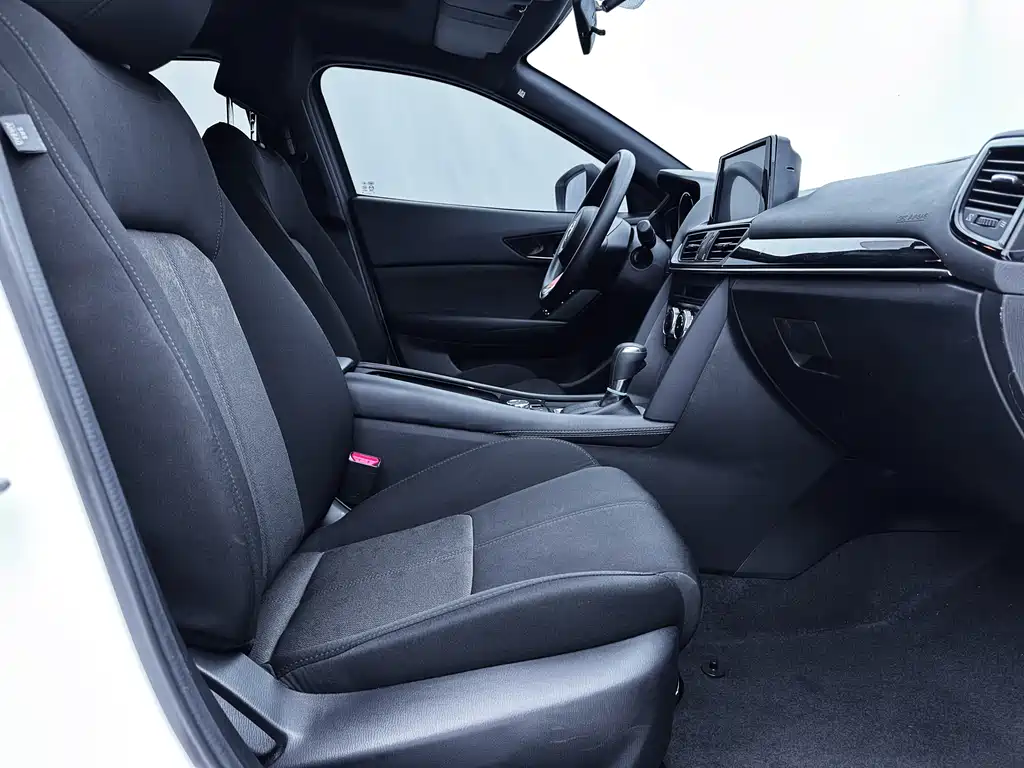 Mazda CX-4