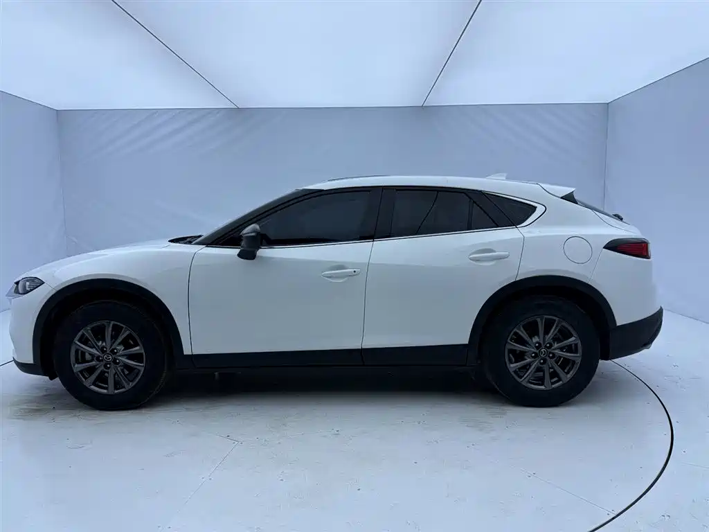 Mazda CX-4
