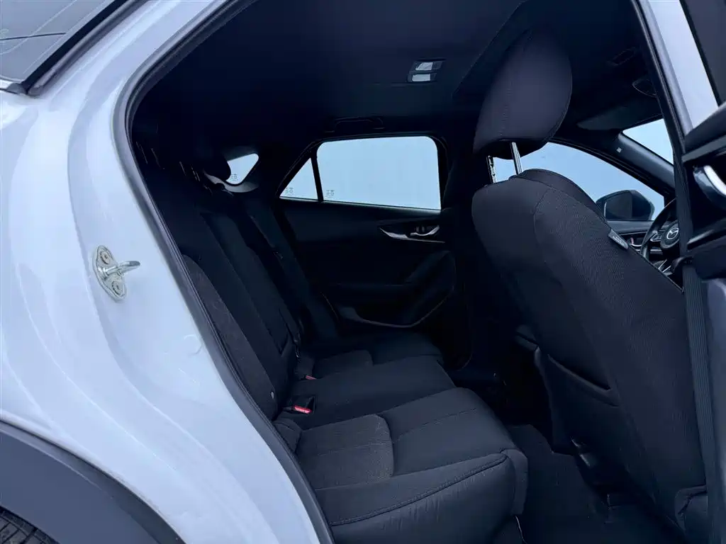 Mazda CX-4