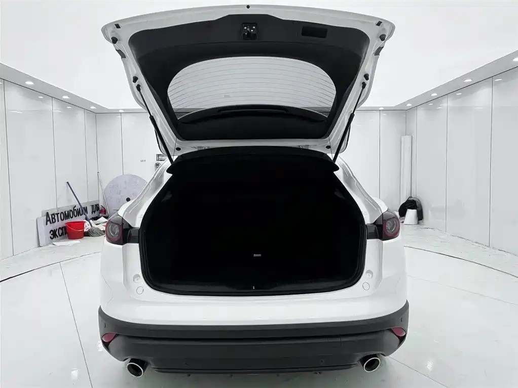 Mazda CX-4