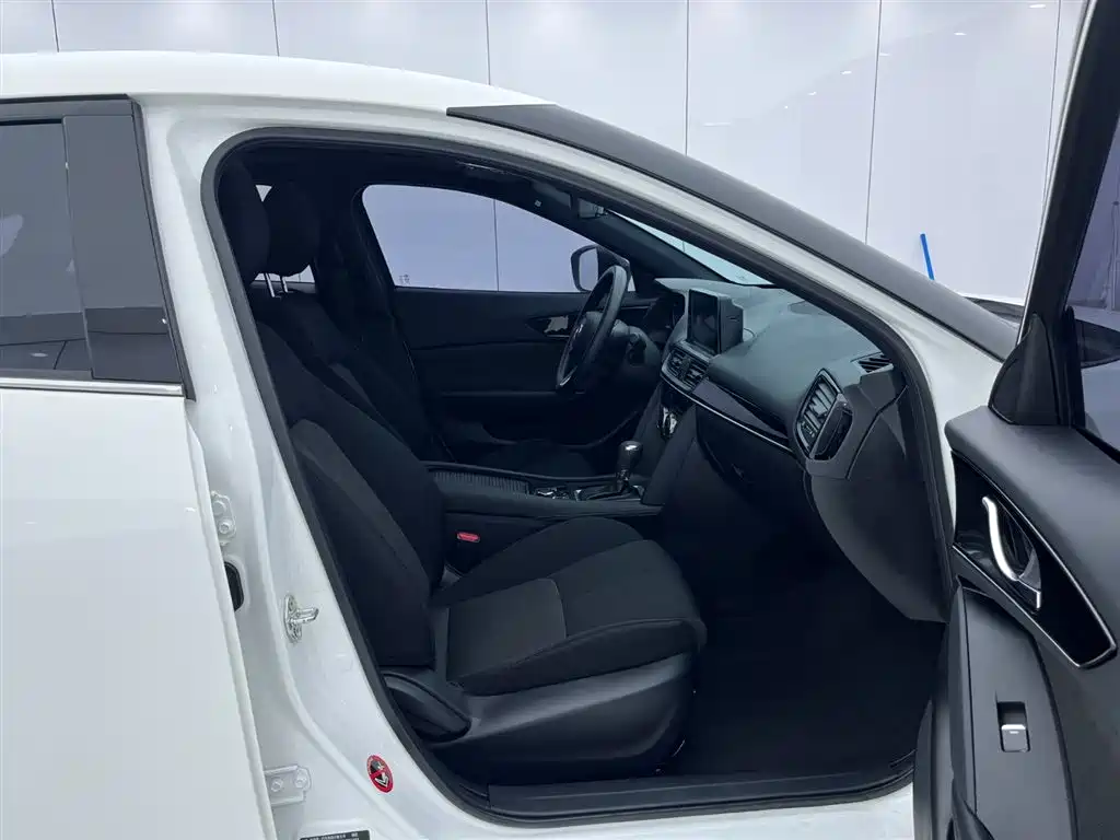 Mazda CX-4