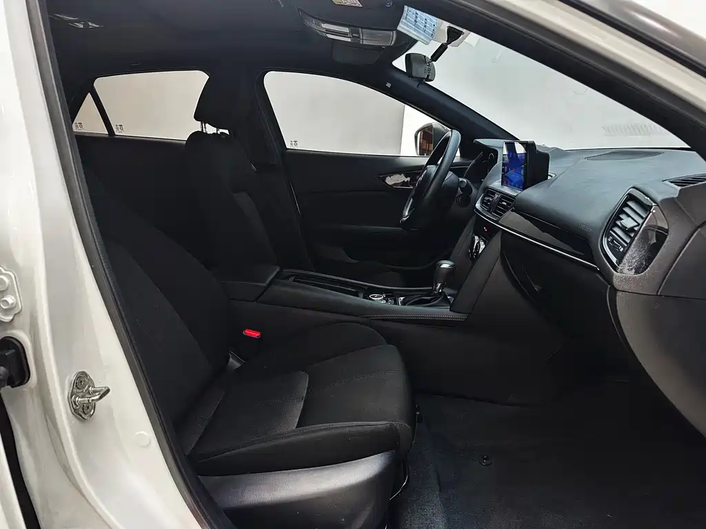 Mazda CX-4