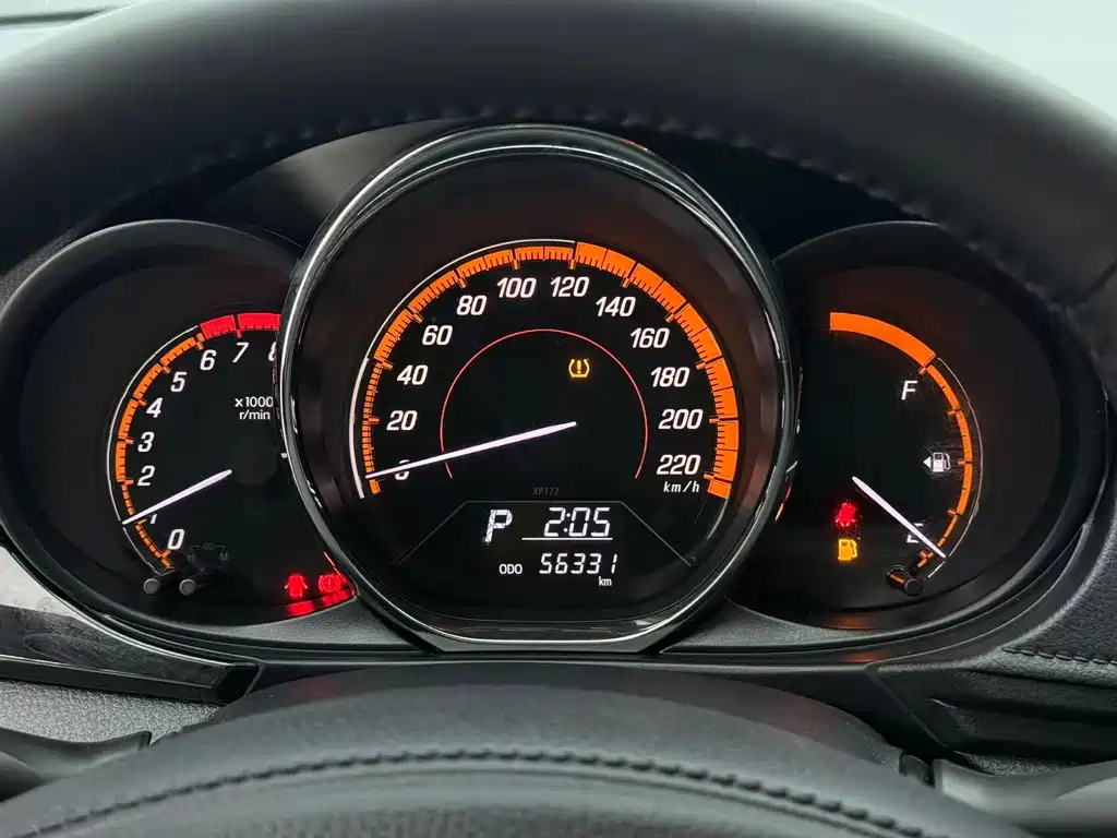 Toyota Yaris L