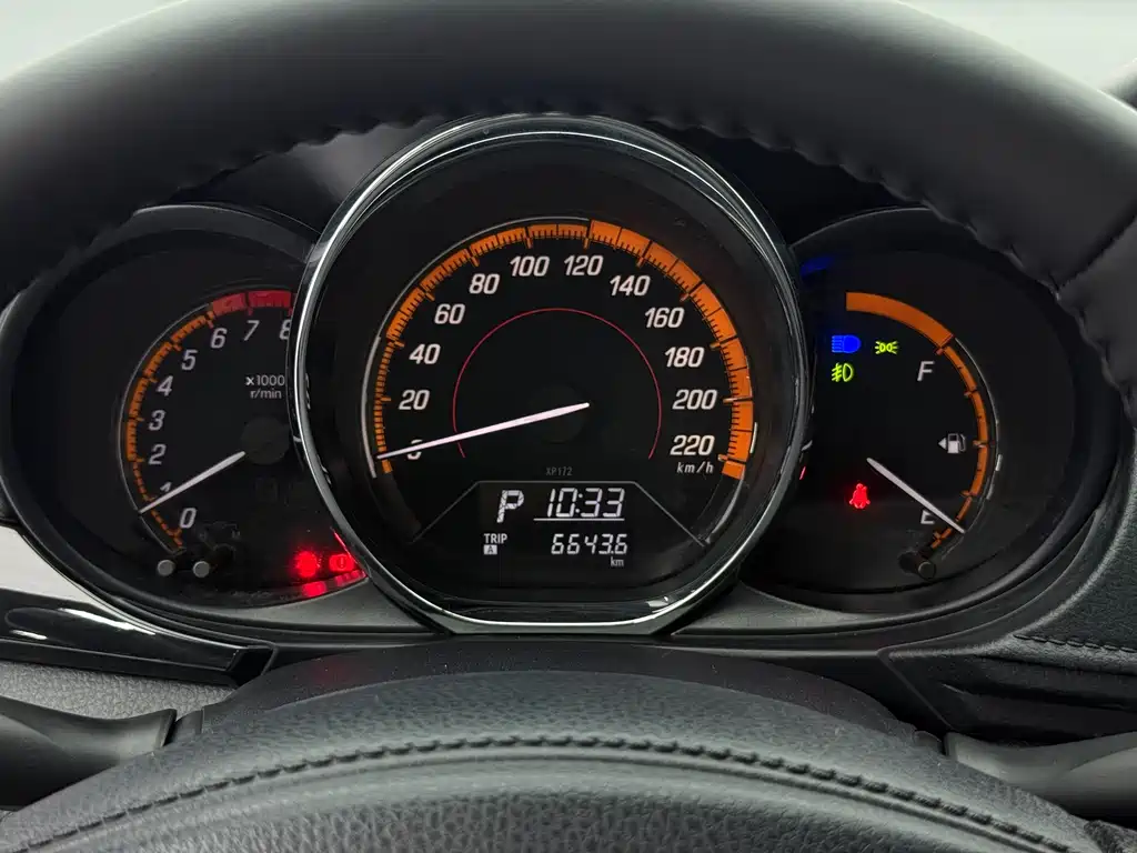 Toyota Yaris L