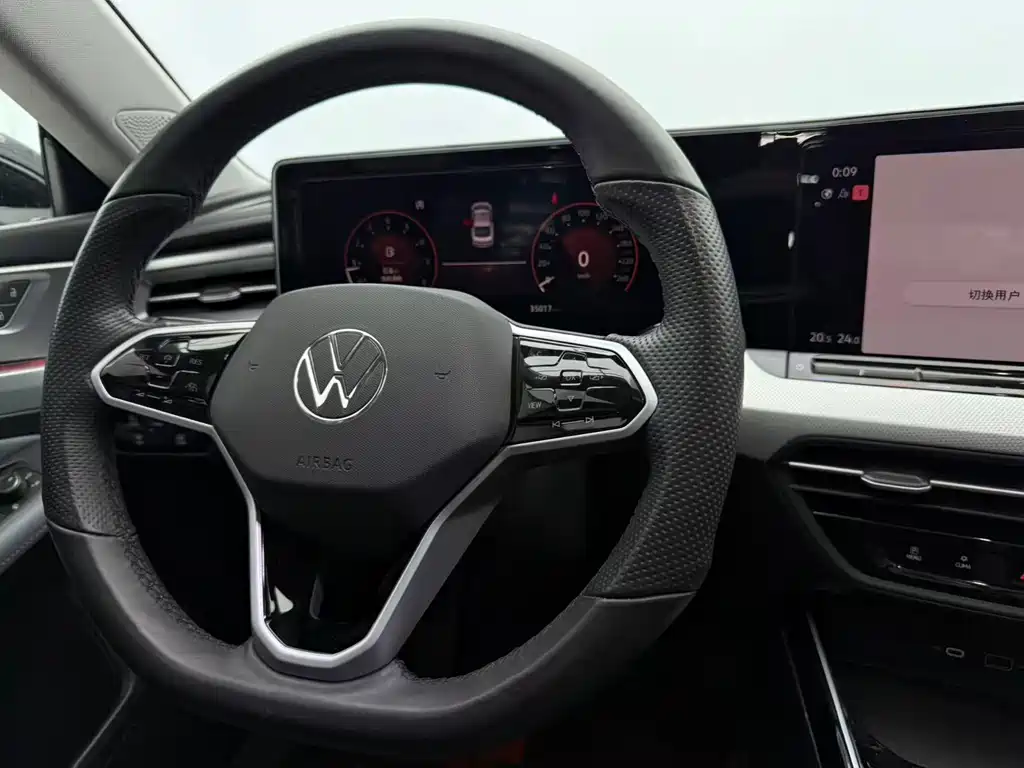Volkswagen Lamando
