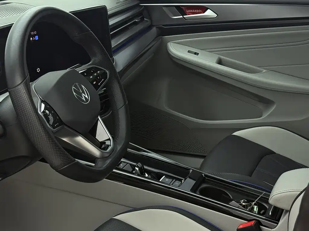 Volkswagen Lamando