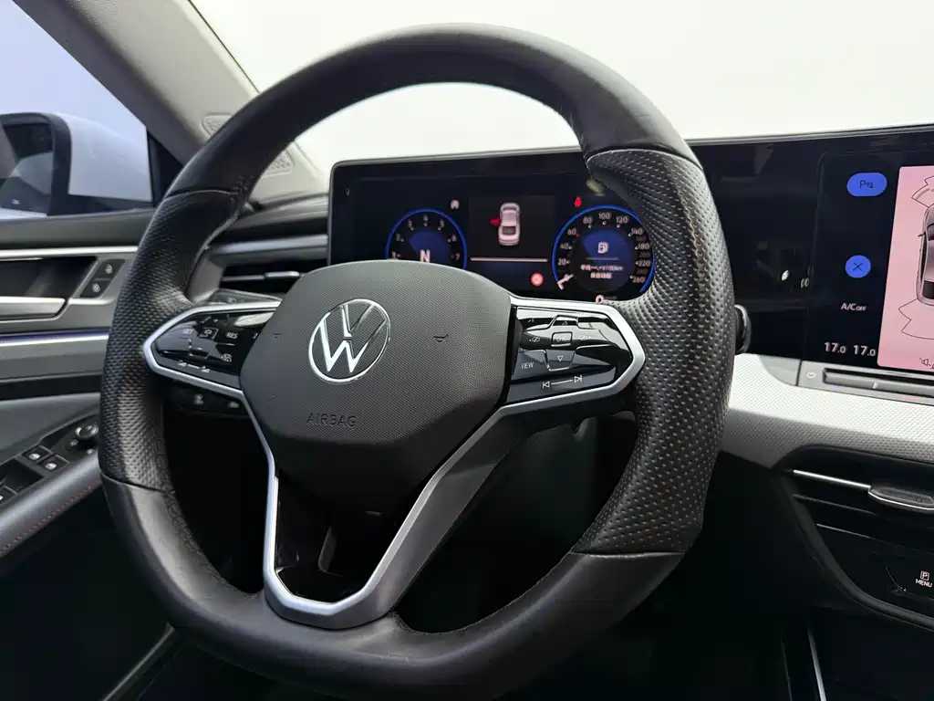 Volkswagen Lamando