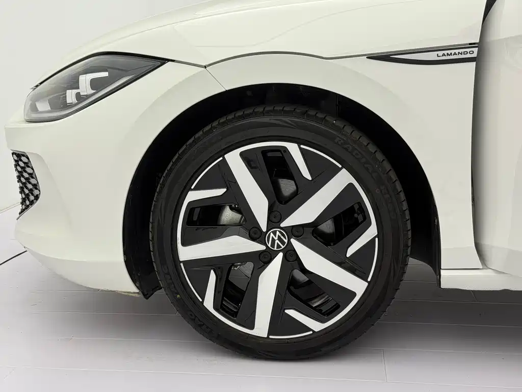 Volkswagen Lamando