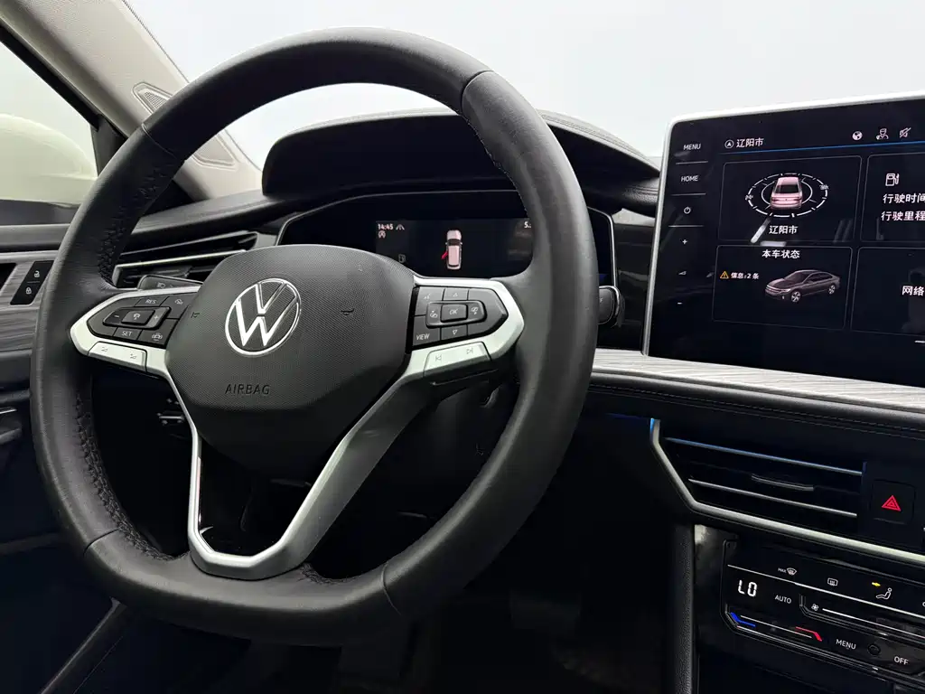 Volkswagen Sagitar