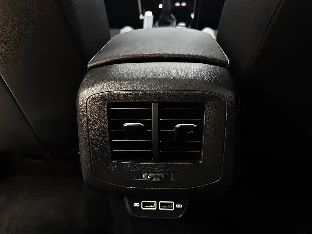Volkswagen Tacqua