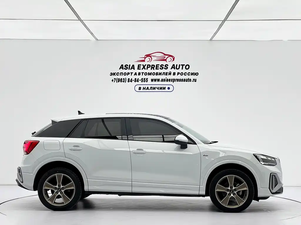 Audi Q2L