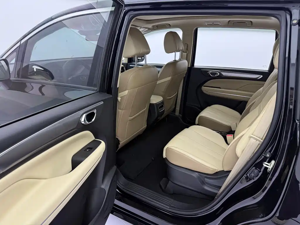 GAC Motor Trumpchi M6